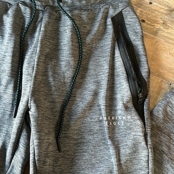 American Eagle sweatpants joggers zippered pockets marbled gray size M - Picture 2 of 5
